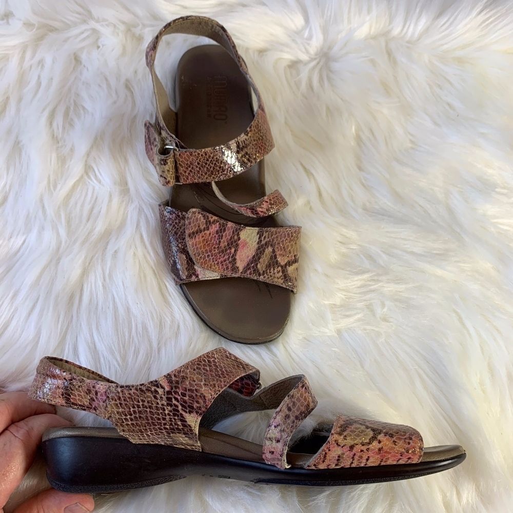 Munro Brenna Metallic Snake Print Sandals Sz‎ 8.5W